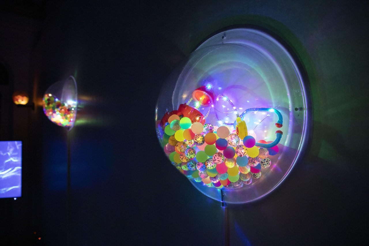 圖6  《在我的皮膚底下發芽 - 夜幕之後 I》 